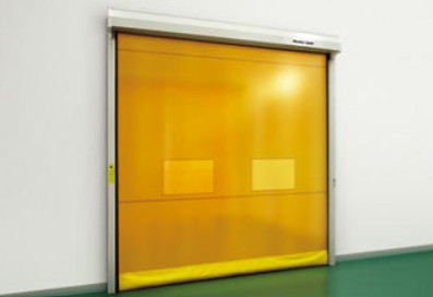 シートシャッターを使用した入口