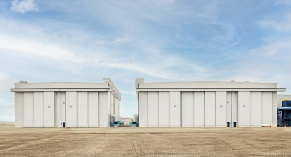 手動式３枚片引き扉